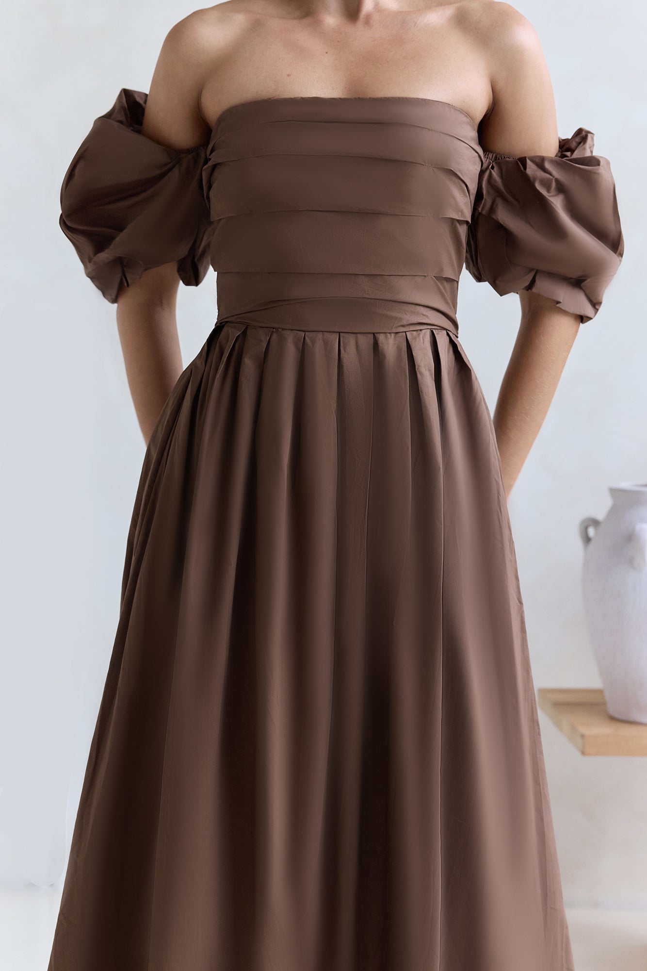Bella Off-Shoulder Maxi Dress Chocolate