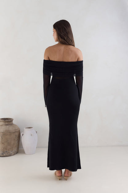 Sands Of Somewhere Off Shoulder Maxi Dress Black