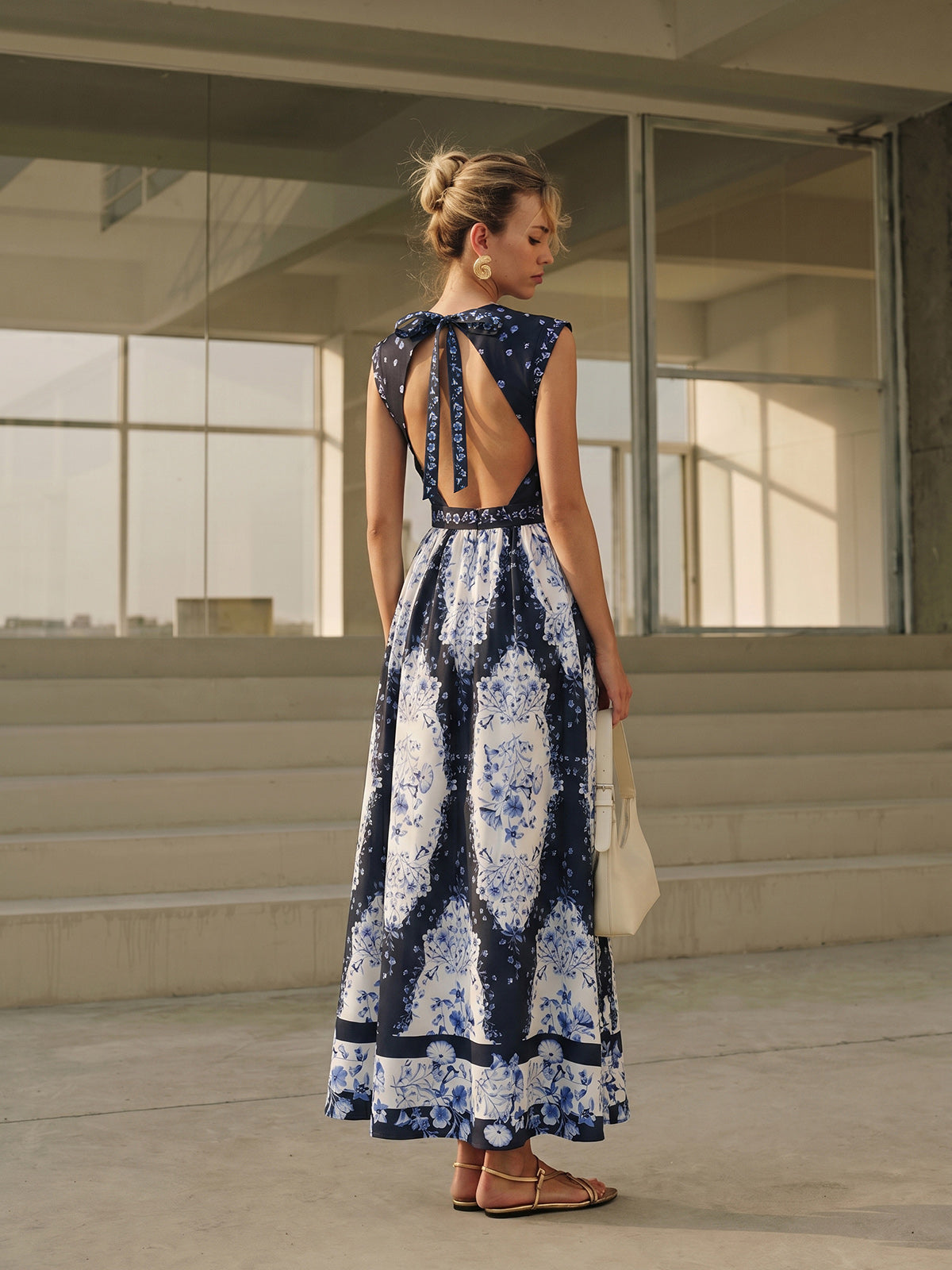 Backless Floral Print Maxi Dress