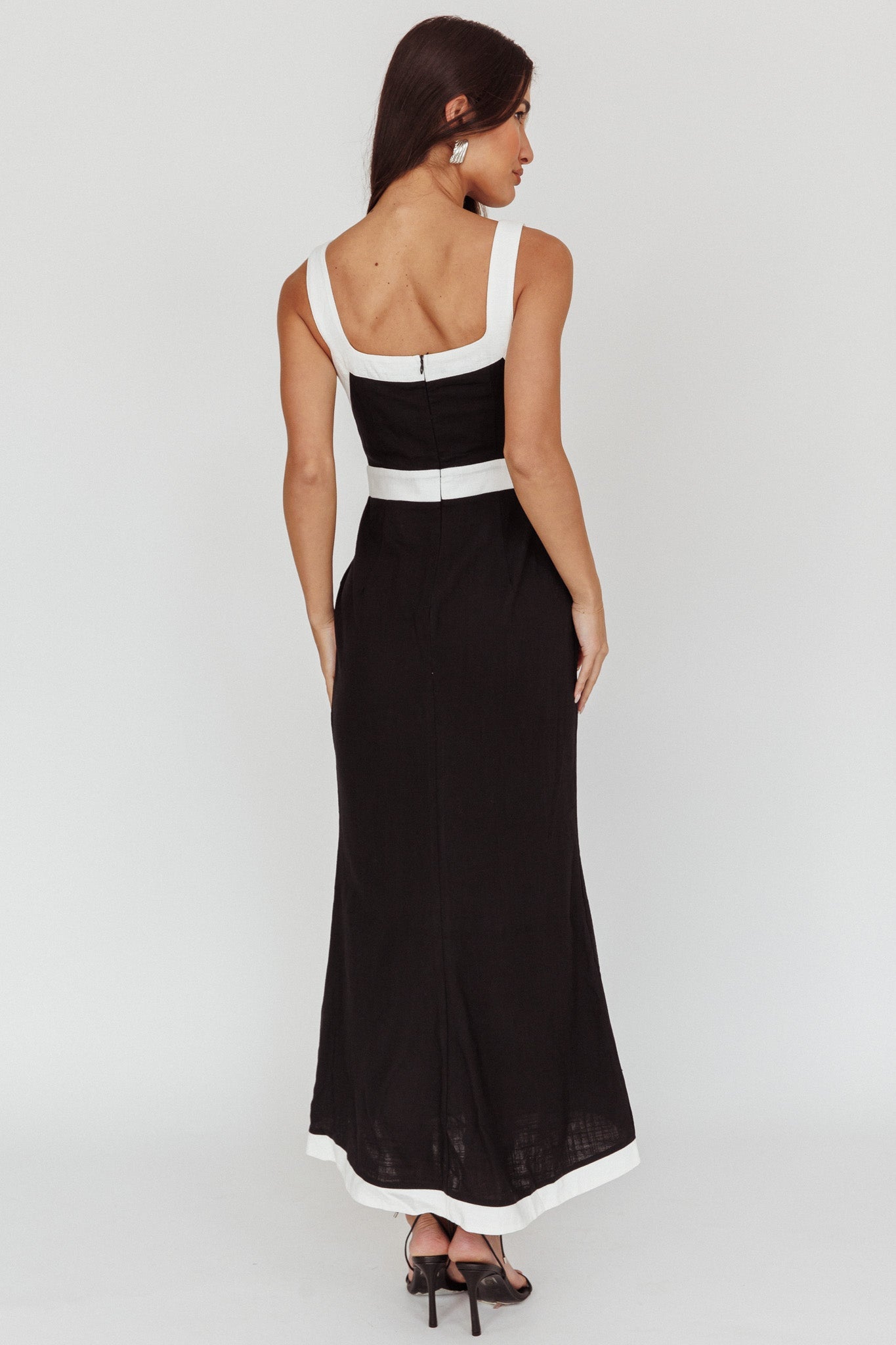 Trust Contrast Maxi Dress Black