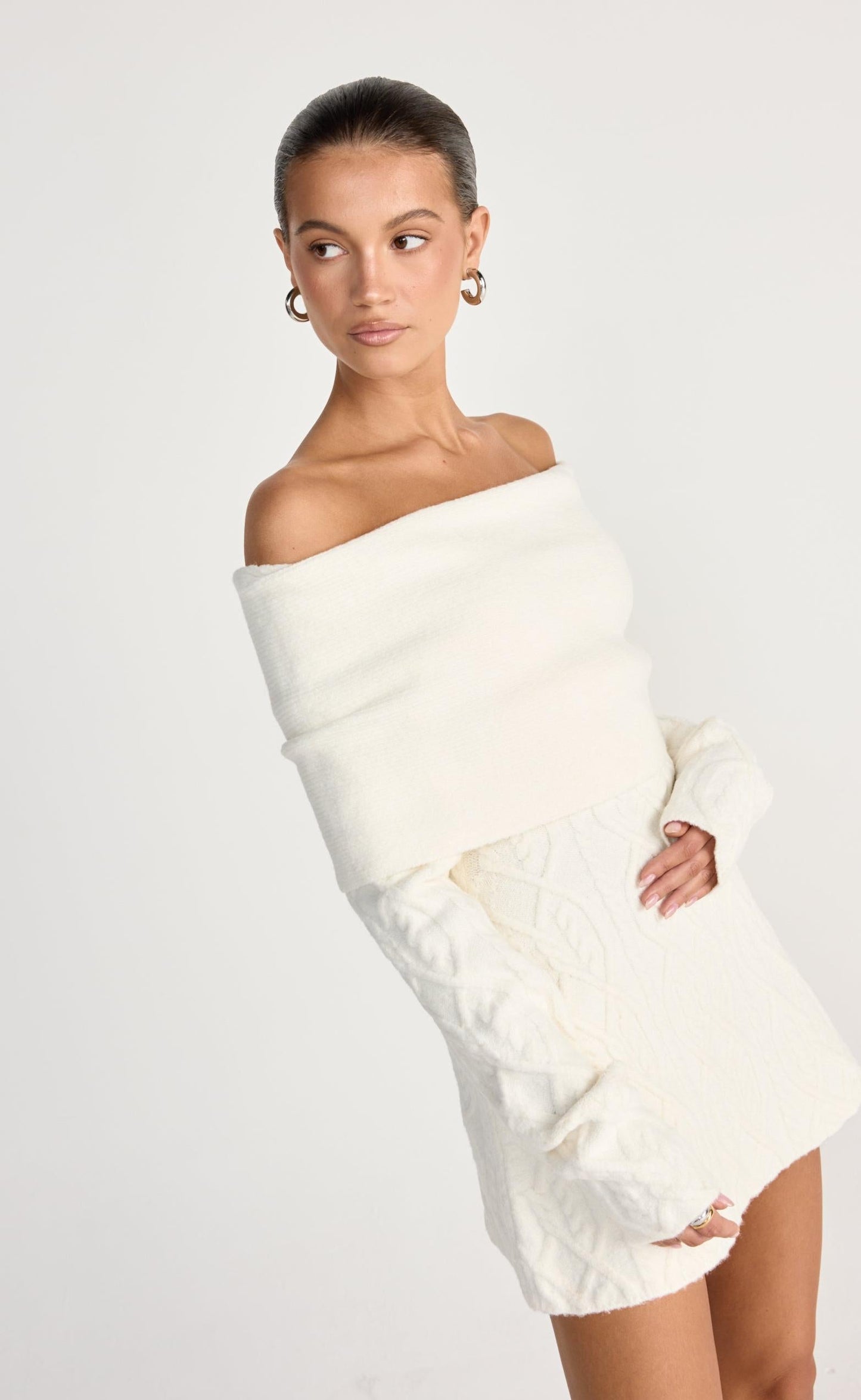 Pavati Long Sleeve Mini Dress (Off White)