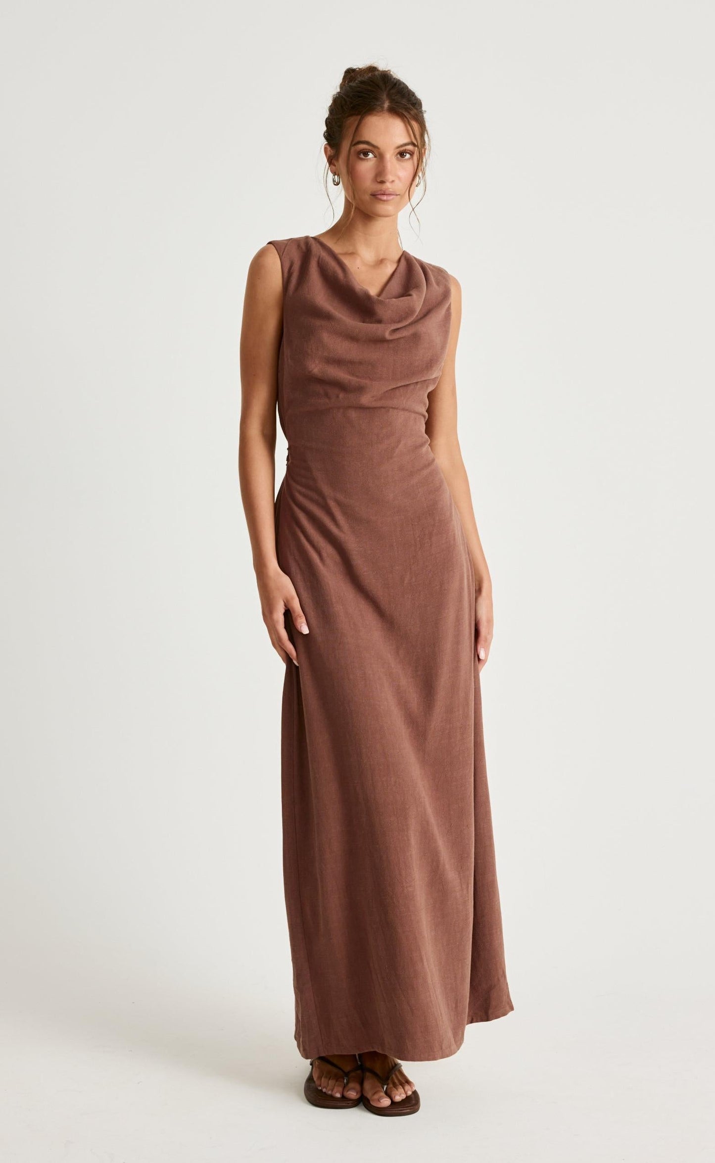 Shoreline Maxi Dress (Oak)