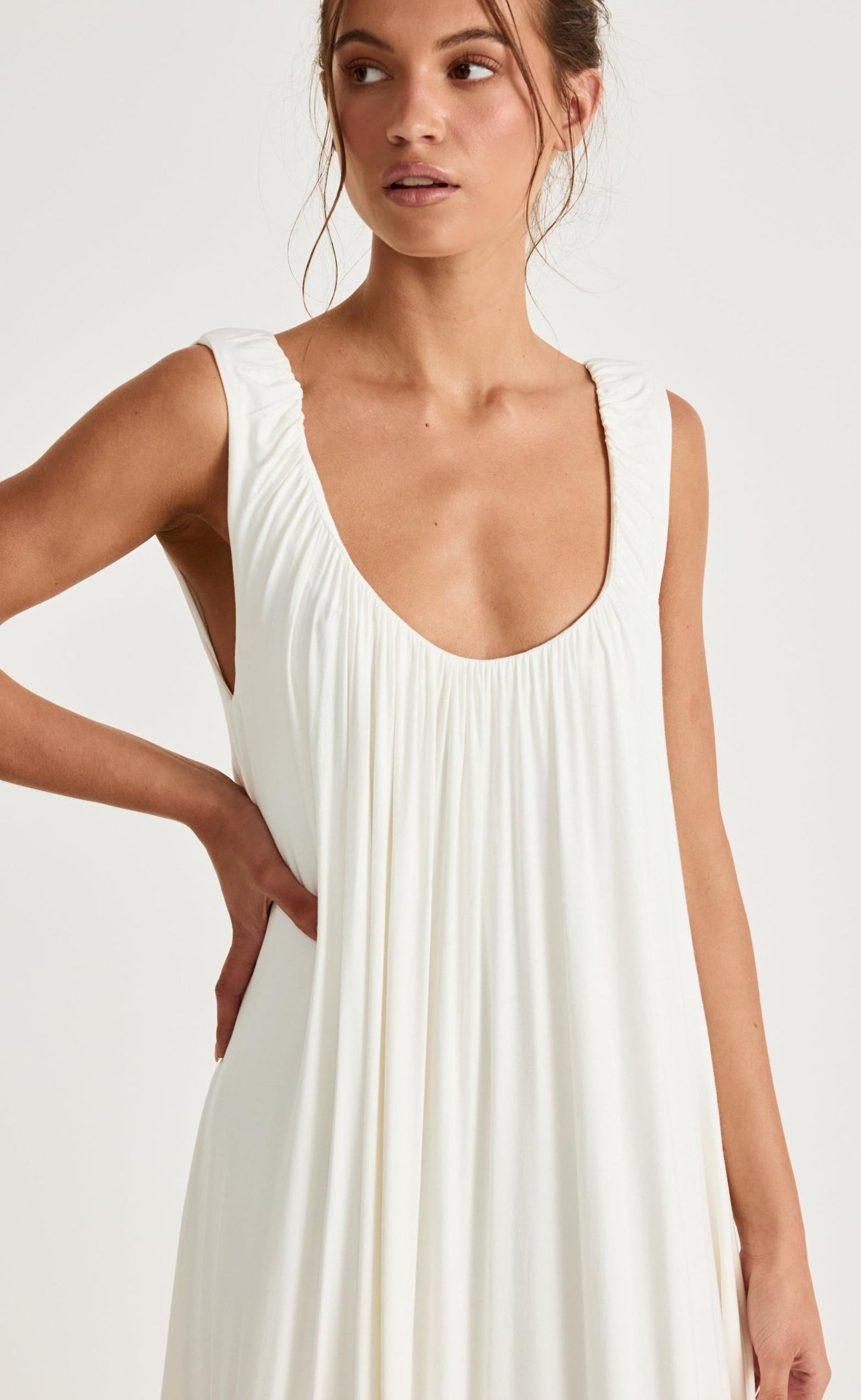 Selena Maxi Dress (Off White)