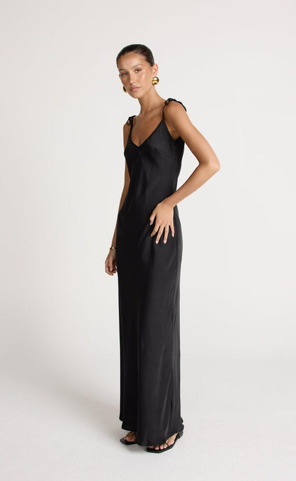 Jorjia Maxi Dress (Black)