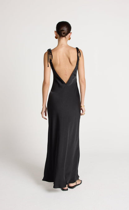 Jorjia Maxi Dress (Black)