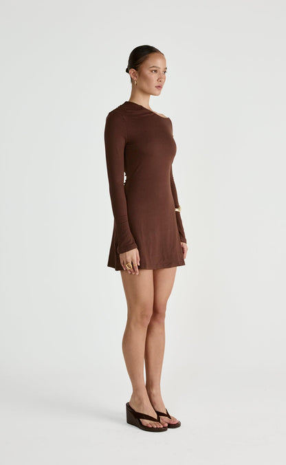 Ozias Long Sleeve Mini Dress (Chocolate)