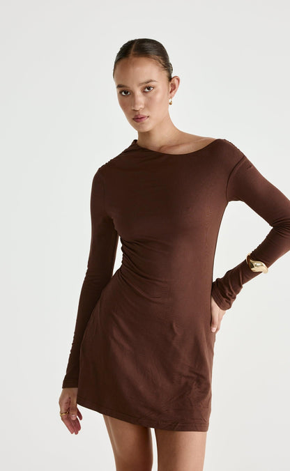 Ozias Long Sleeve Mini Dress (Chocolate)